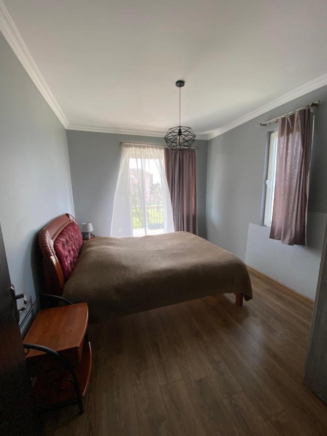 дом на пляже Black Sea House * קובולטי